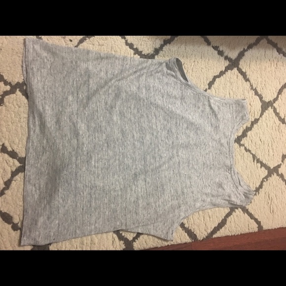 Athletes side knot tank - Picture 3 of 4